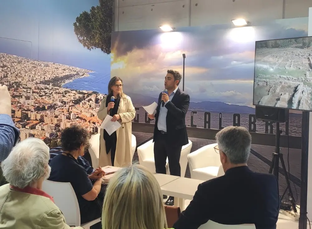 Al Salone del Libro di Torino inaugurato lo stand della Città metropolitana di Reggio