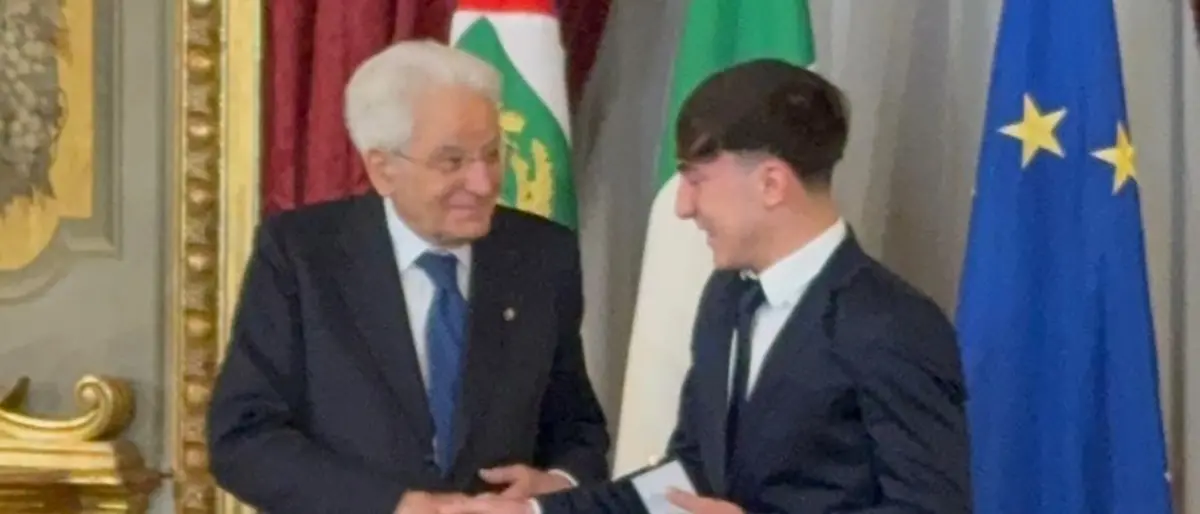 L'emozione di Francesco, Alfiere reggino della Repubblica, insignito da Mattarella: «Un'esperienza intensa incontrare il Presidente»