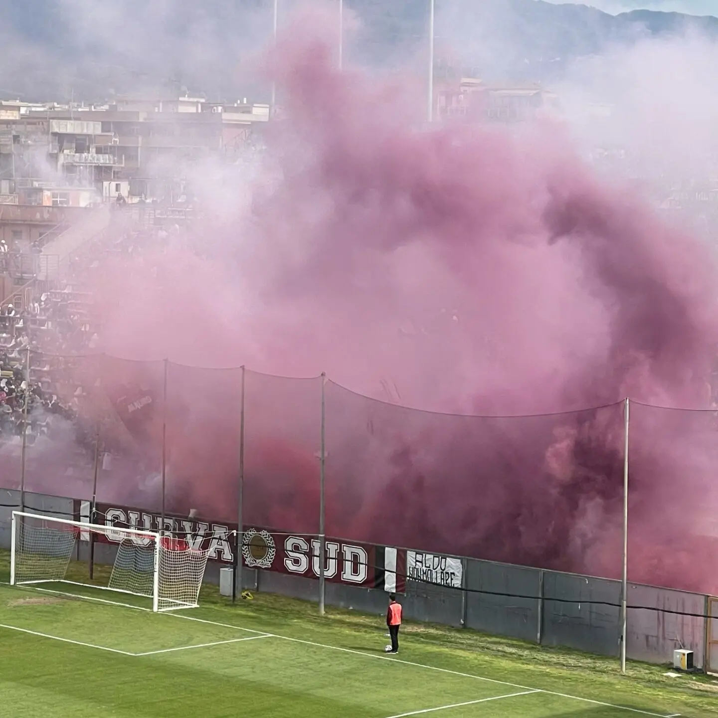 Amaranto fino alla fine, la Reggina batte la Scafatese e vince i play off