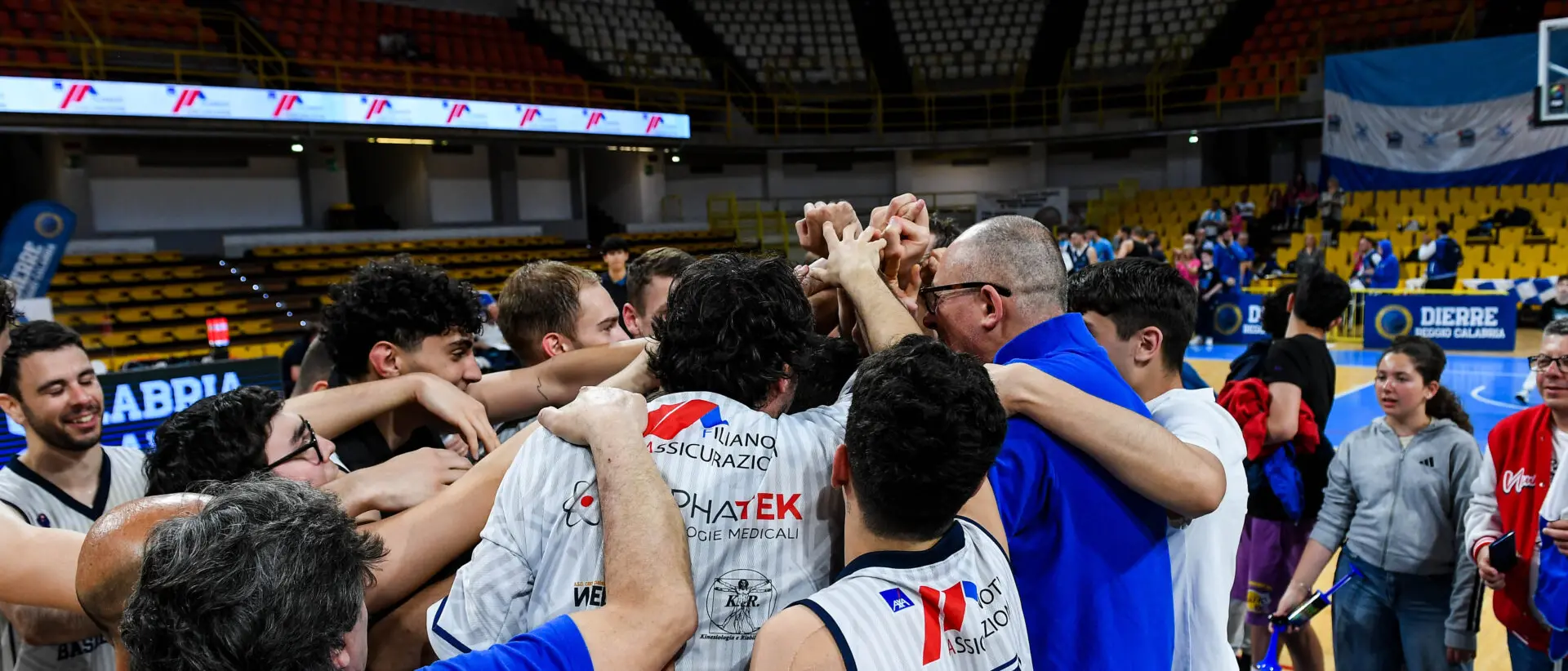 Basket, la Dierre vince contro Gela: è in finale per la serie B