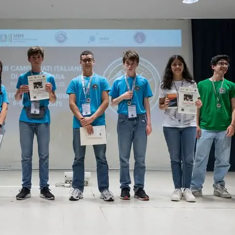 Reggio, tre studenti del Liceo Da Vinci sul podio dei Campionati Nazionali di Astronomia