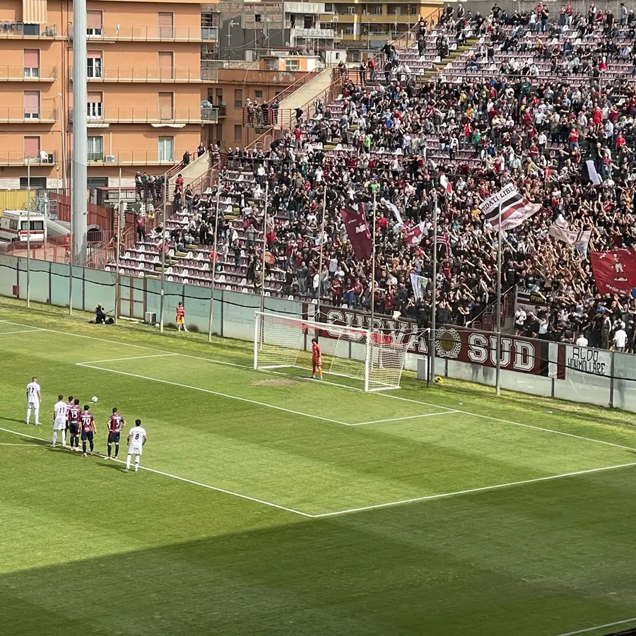 Reggina-Scafatese, vigilia di speranza: un'ultima battaglia per sognare ancora