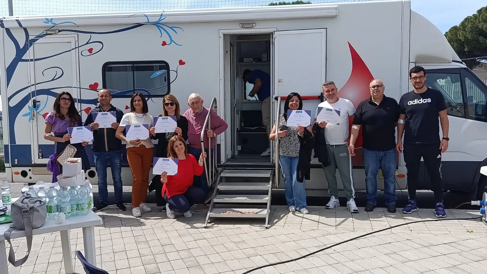 AVIS Locri chiude l’anno scolastico con una raccolta di sangue al Liceo di Gioiosa: «Un traguardo che è solo l’inizio»