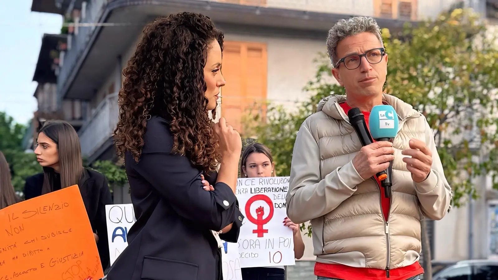 Le parole e il coraggio oltre i numeri, il pm Musolino dal palco di Seminara: «Una bellissima occasione per orecchie che non vedono l'ora di ascoltare»