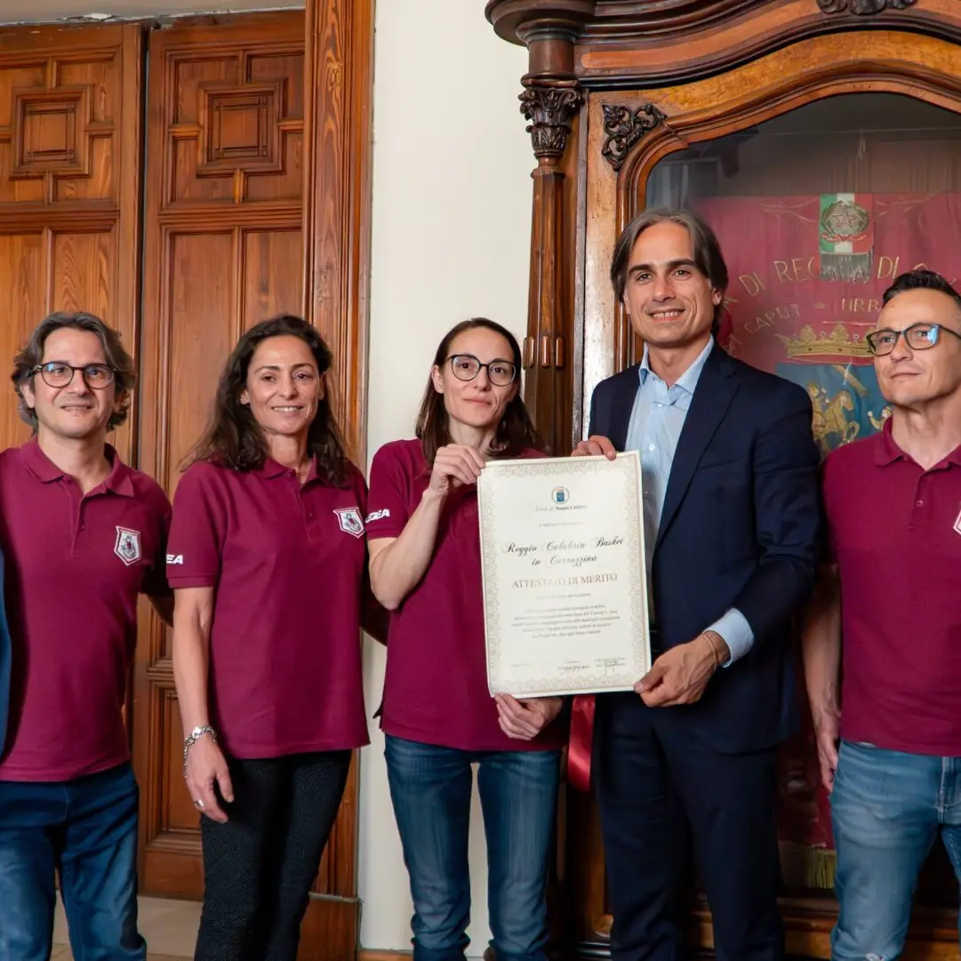 Basket in carrozzina: il sindaco Falcomatà premia la ReggioBiC