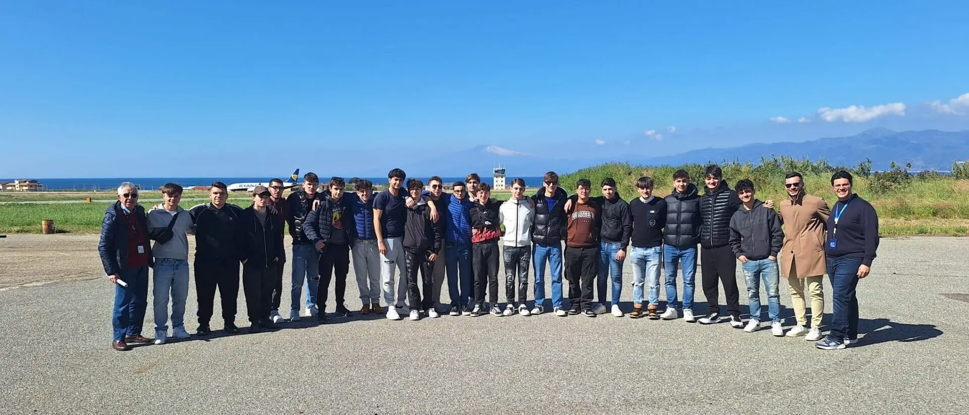 L’Aero Club dello Stretto accoglie le quinte del \"Righi-Boccioni-Fermi\"