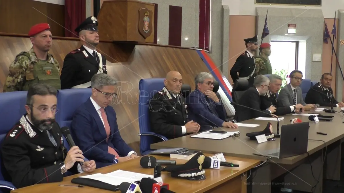 'Ndrangheta, regina indiscussa del narcotraffico internazionale: a Platì il centro operativo di spaccio negli hinterland Milanese e Pavese