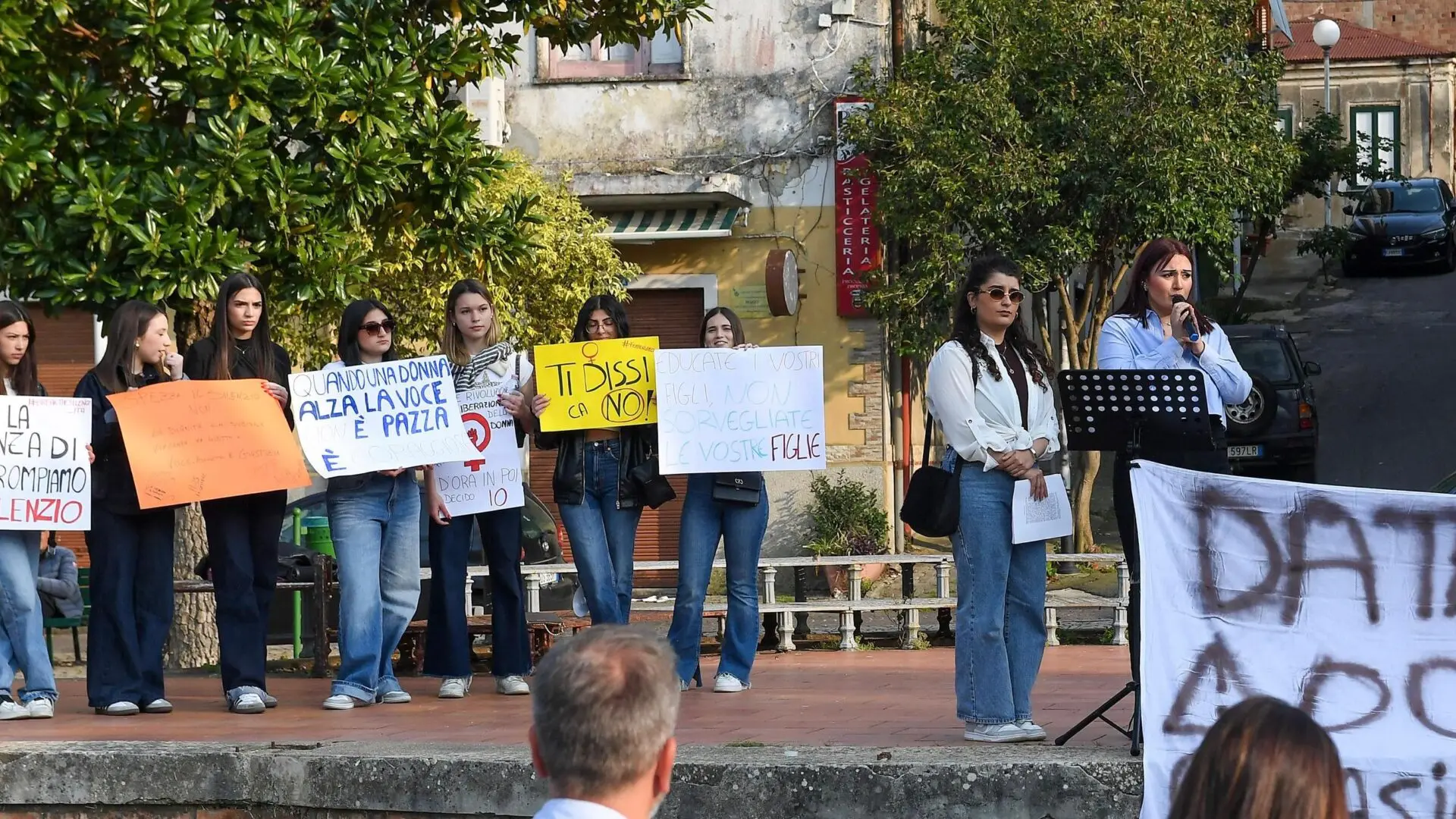 Quella \"Sete di giustizia\" di un gruppo di giovani liceali che imbarazza i padroni del silenzio: «Seminara è solo l’inizio di un percorso di riscatto»