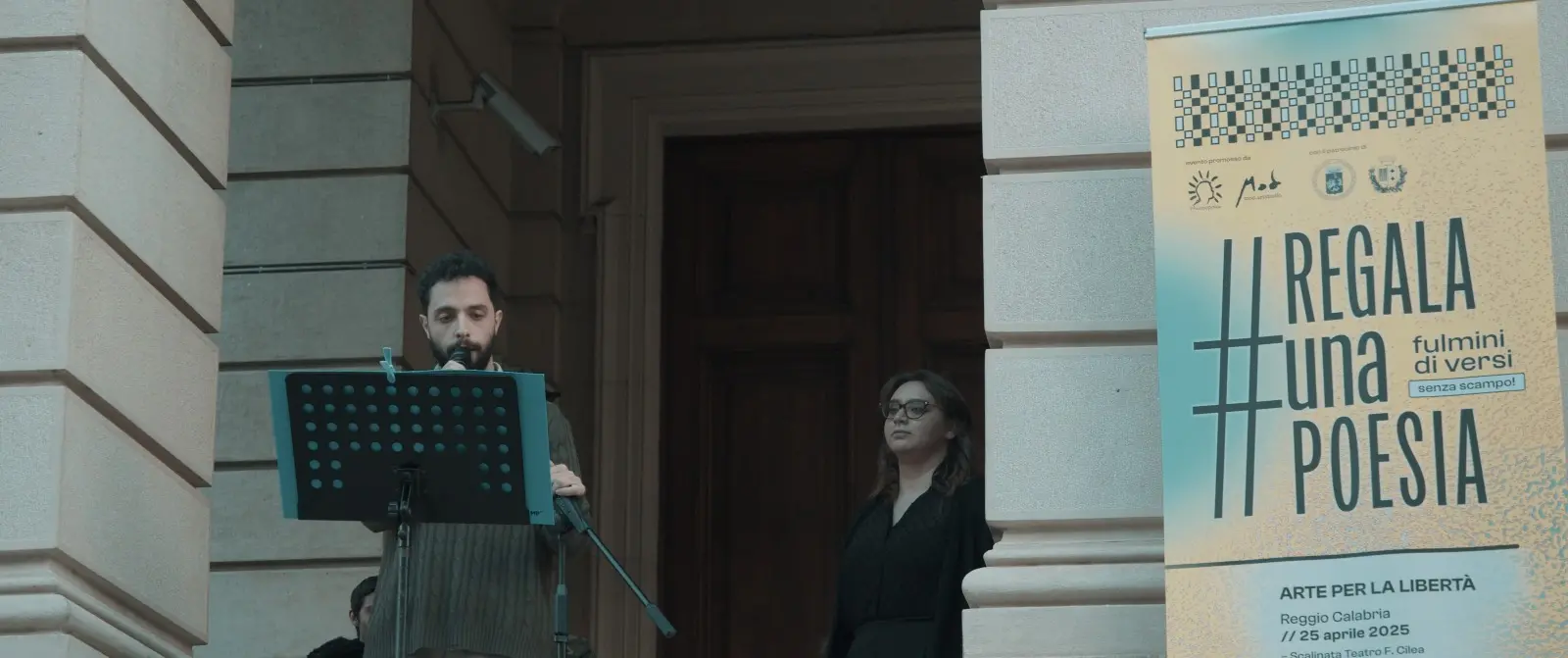 Reggio, Roberto Modafferi presenta il suo nuovo libro \"Poesie d’amore …o poco meno\"