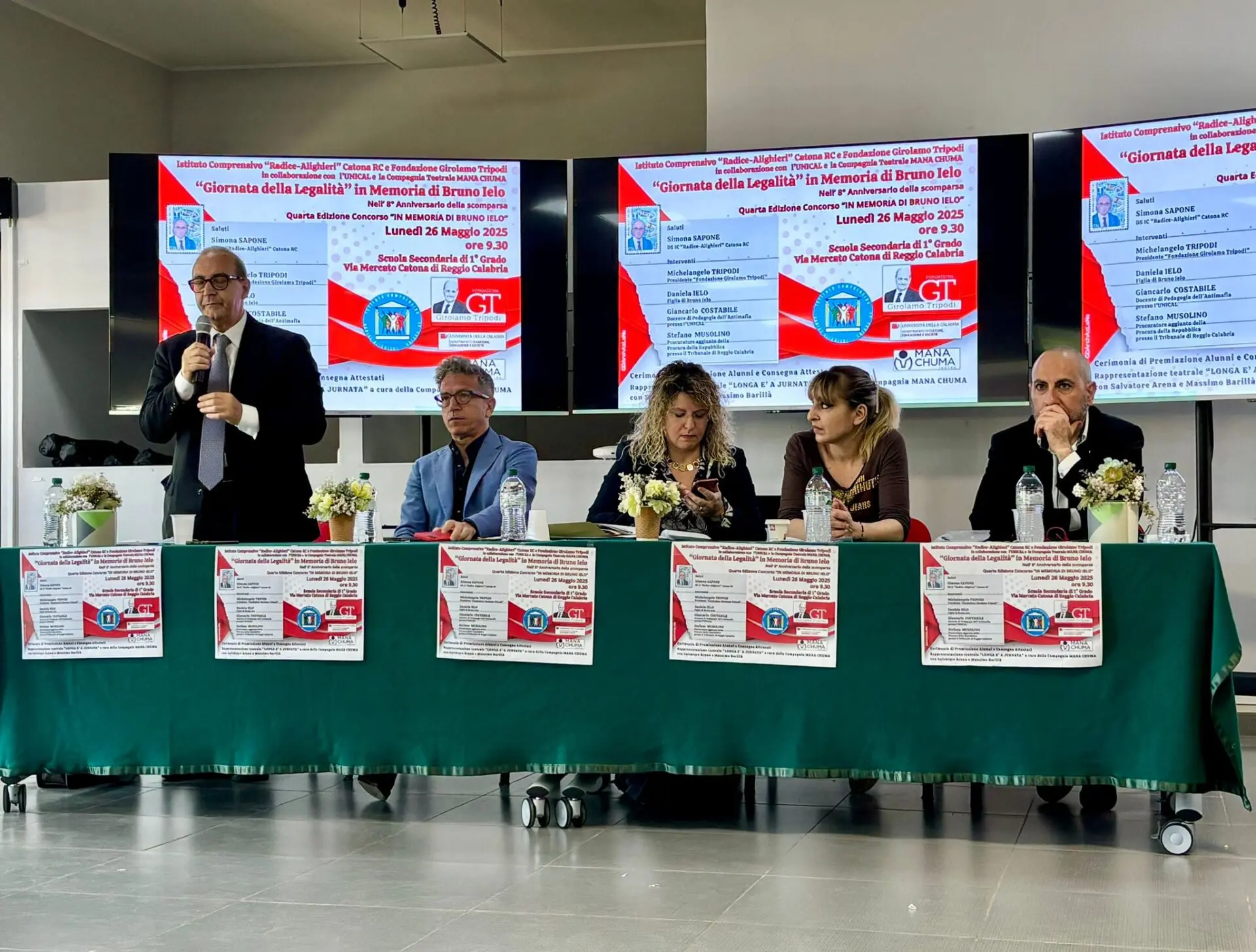 Cerimonia per la Giornata della Legalità, promossa dall'IC “Radice Alighieri” di Catona e dalla Fondazione Girolamo Tripodi