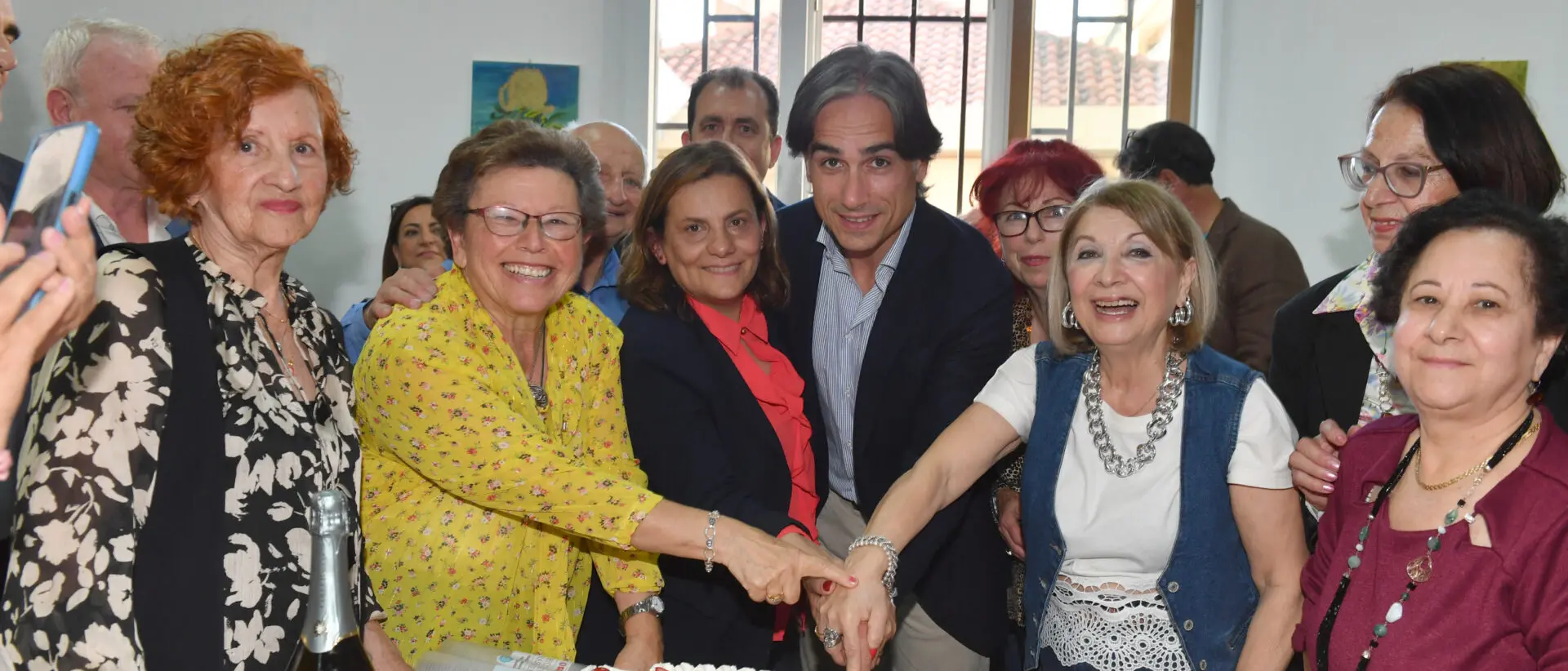 Riapre con una grande festa il centro sociale di Sbarre - FOTO