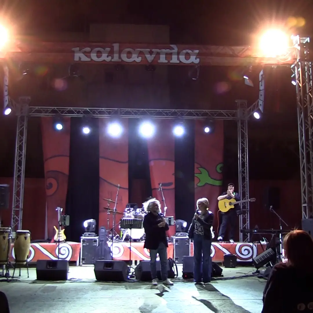 Il memorial Peppe Stillitano ci ricorda che \"Così è la vita\", tra dialetto identitario e tradizioni proiettate al futuro