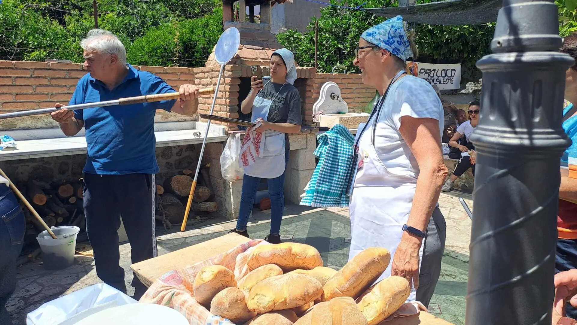 A Brancaleone la “Festa del Pane” incanta con tradizione, musica e inclusione sociale
