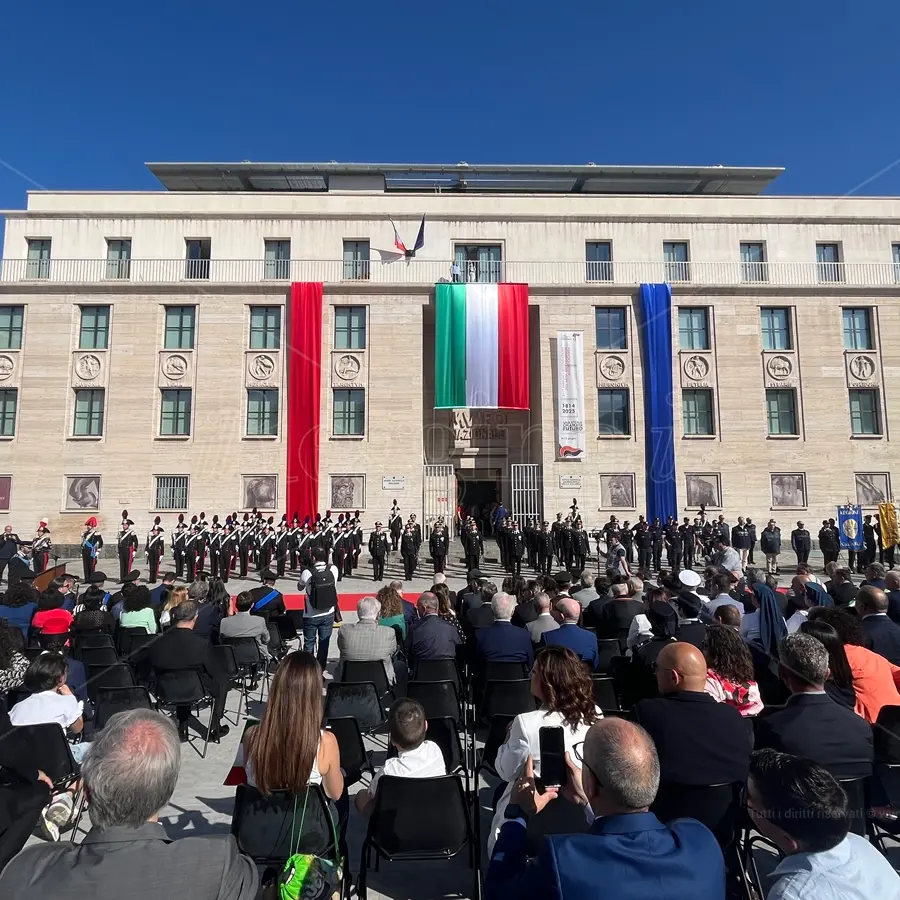 L’Arma abbraccia Reggio e festeggia 211 anni di storia tra la gente, il comandante provinciale Totaro: «Orgogliosi di servire in questa terra» - FOTO e VIDEO