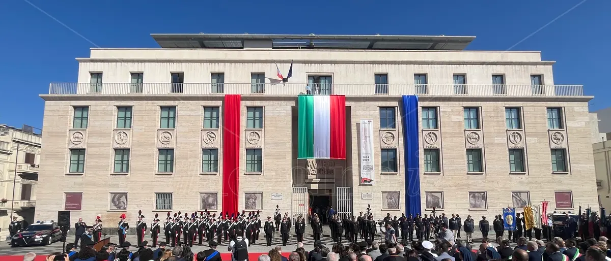 L’Arma abbraccia Reggio e festeggia 211 anni di storia tra la gente, il comandante provinciale Totaro: «Orgogliosi di servire in questa terra» - FOTO e VIDEO