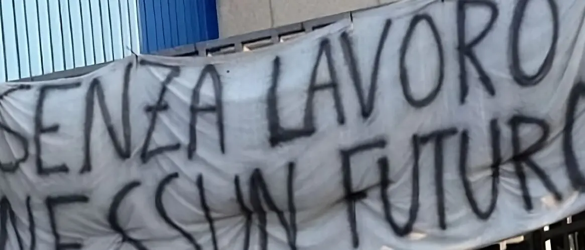 Calabria, ex tirocinanti ministeriali ancora senza risposte: «Dimenticati dopo il concorso»