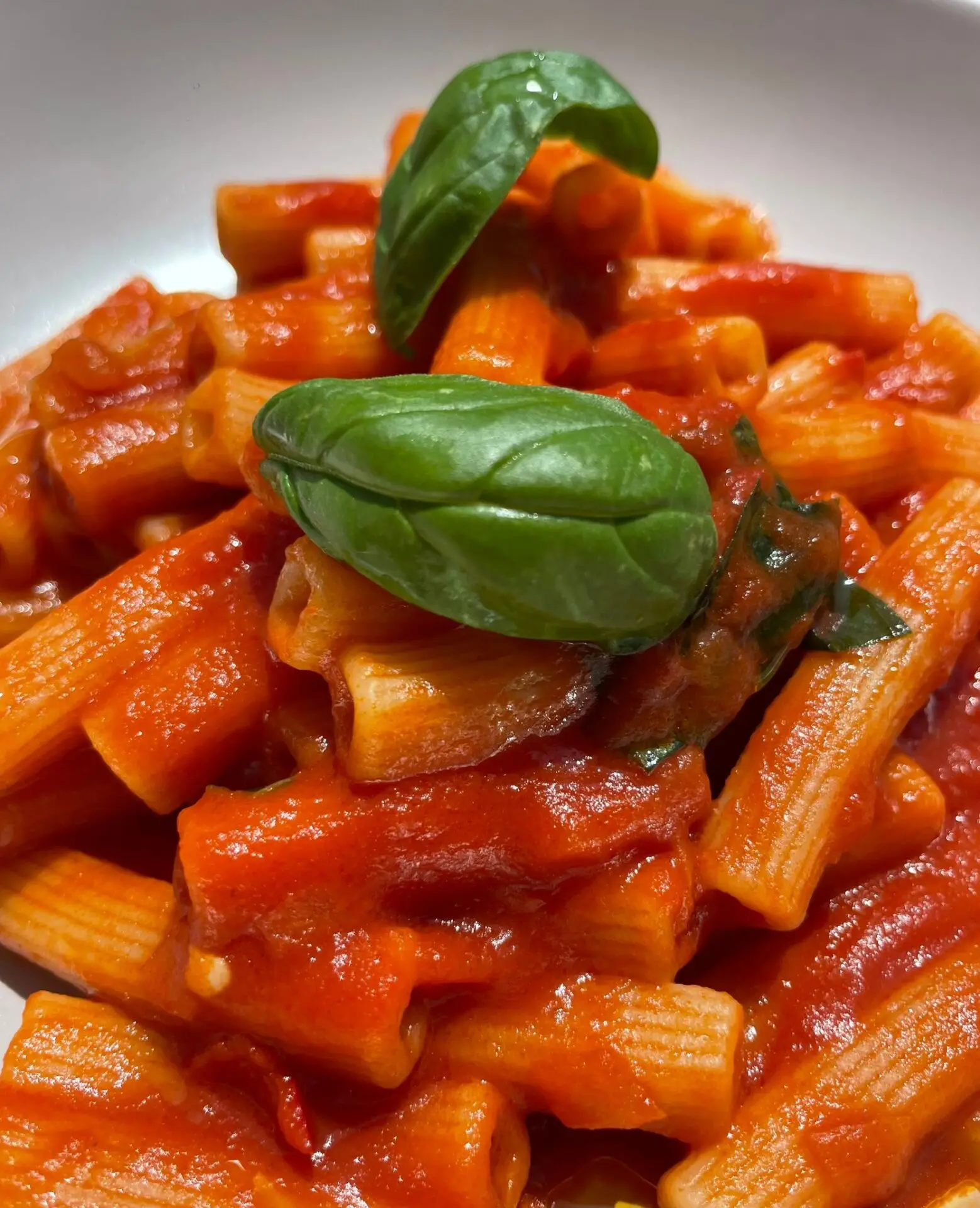 LA RICETTA DEL GIORNO | Quadrotti all'arrabbiata