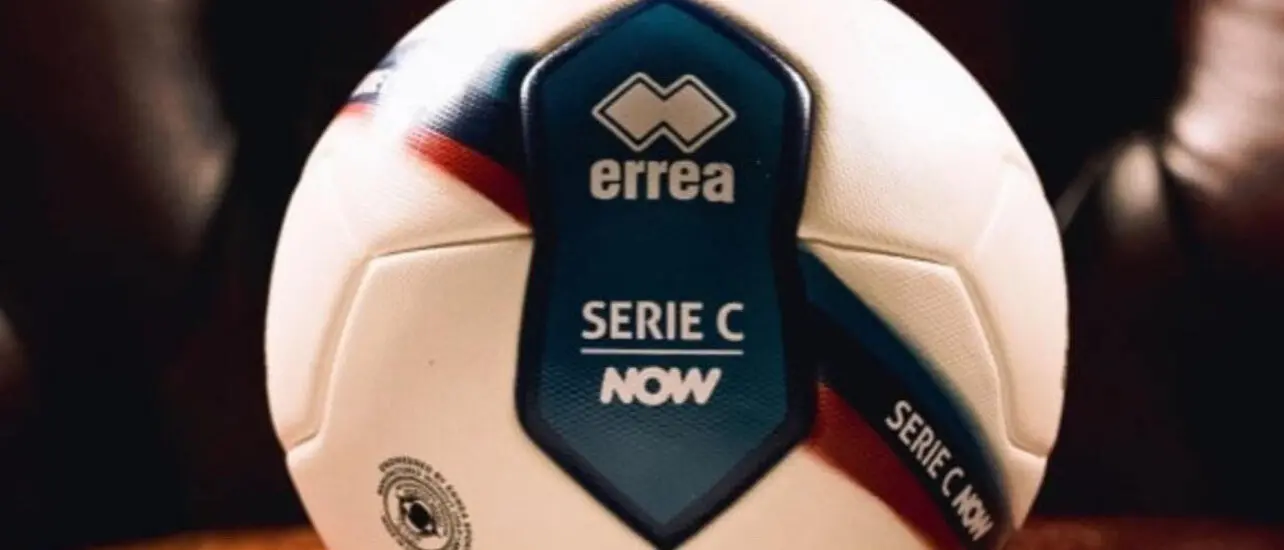 Serie C, oggi il giorno della verità: la Reggina osserva il domino delle iscrizioni