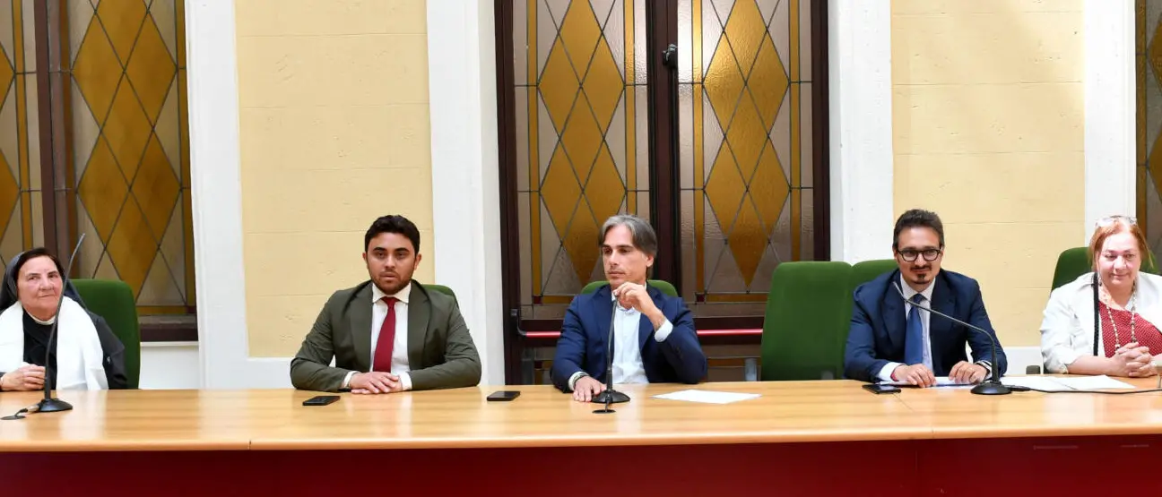 \"Una luce che brilla\", a Palazzo Alvaro premiati gli studenti per il concorso dedicato a San Gaetano Catanoso - FOTO