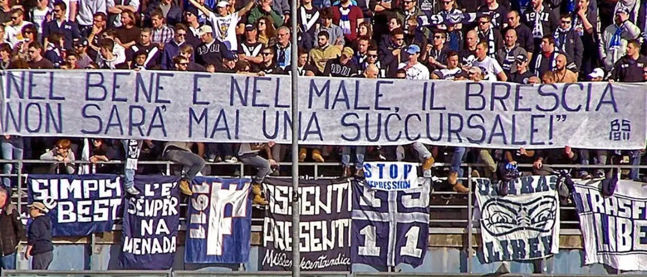 «Nessuna fusione, lottiamo per il nostro nome» Il duro comunicato degli Ultras Brescia 1911