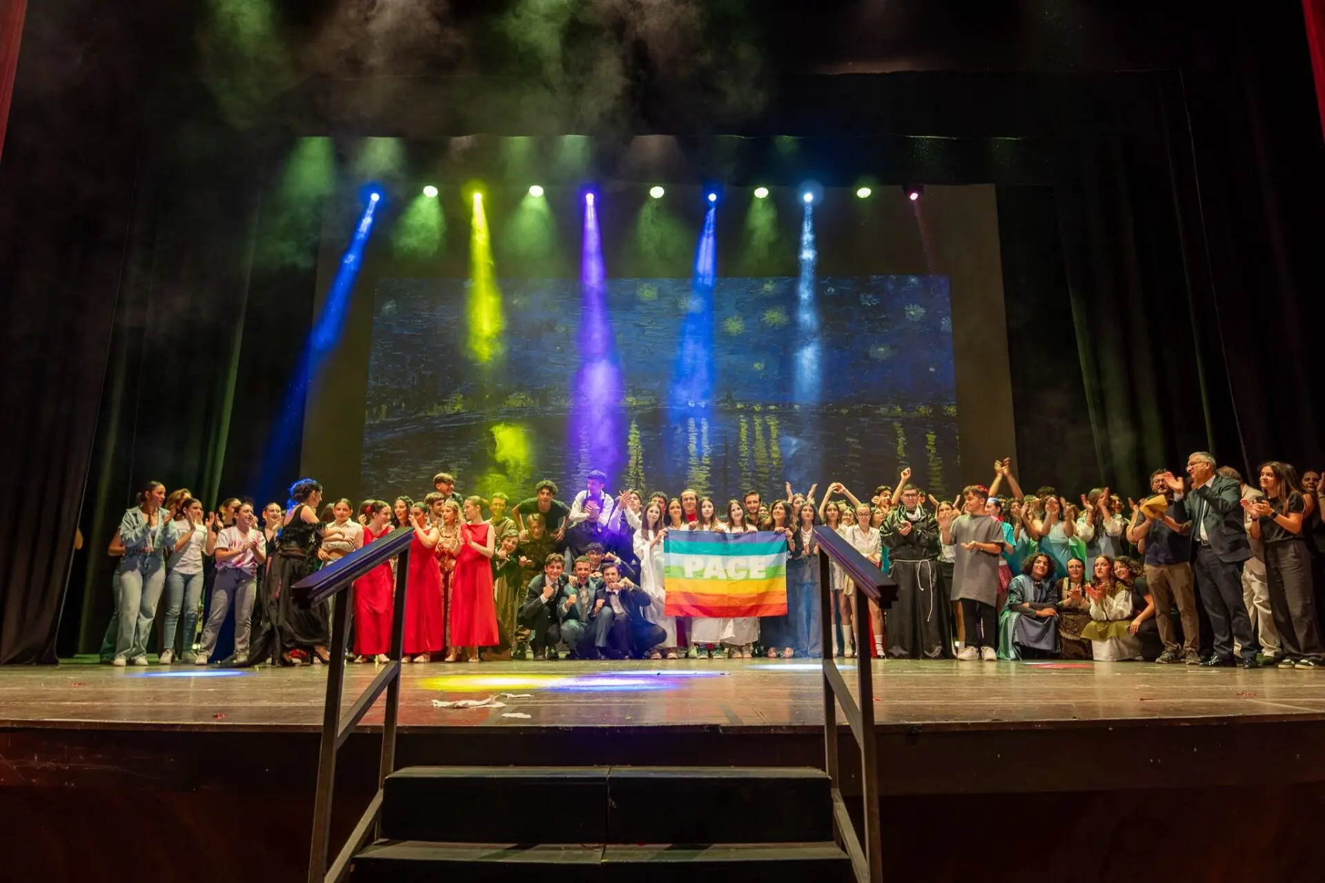 Con \"The Dreamers\" gli studenti del Da Vinci chiudono il Centenario: un inno alla pace e alla conoscenza