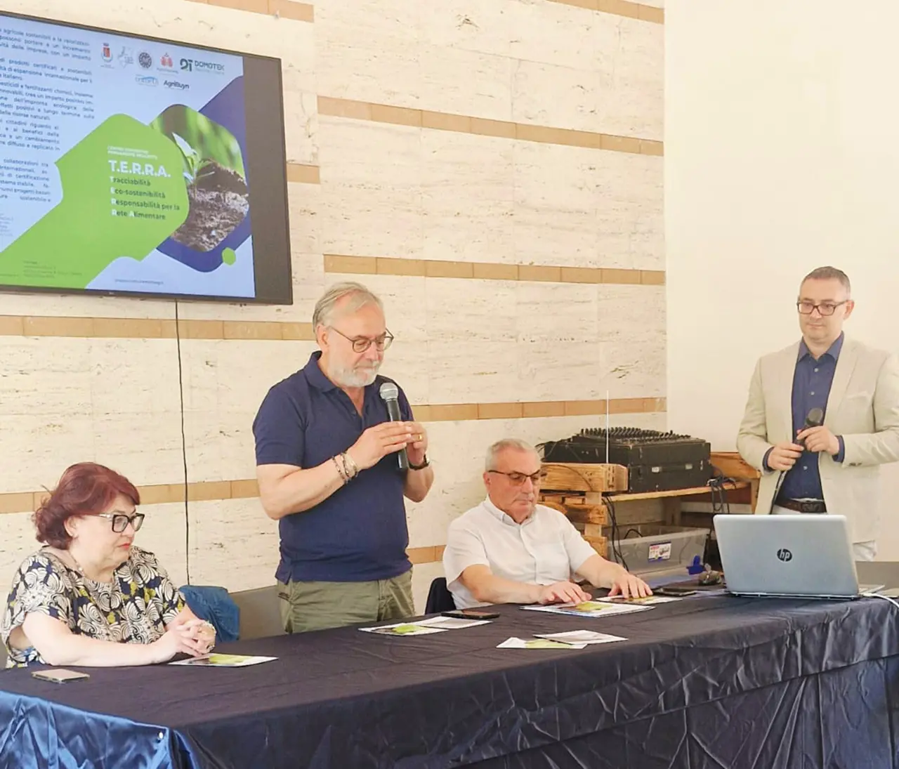 Presentato a Lazzaro il progetto \"Terra: tracciabilità, eco-sostenibilità e responsabilità alimentare\"