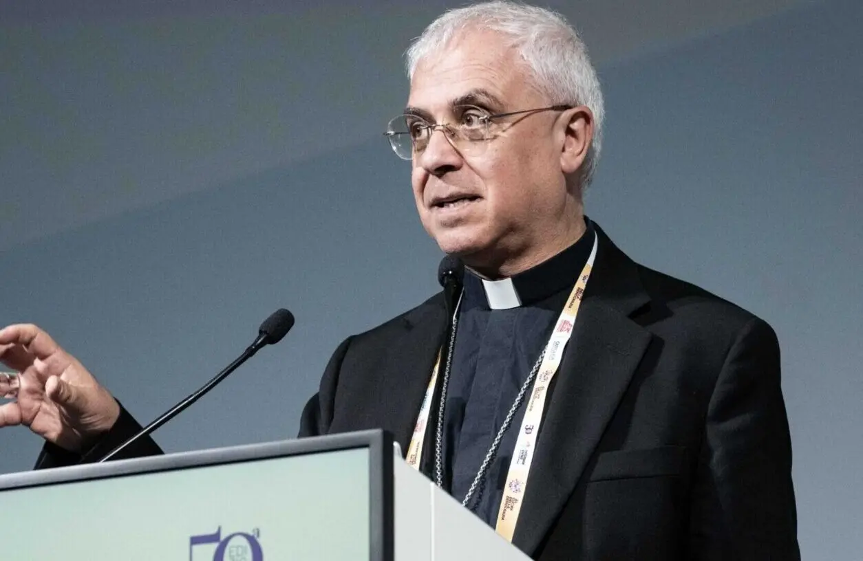 Reggio, al via la presentazione del volume sulla \"Settimana Sociale\" con il vescovo Luigi Renna