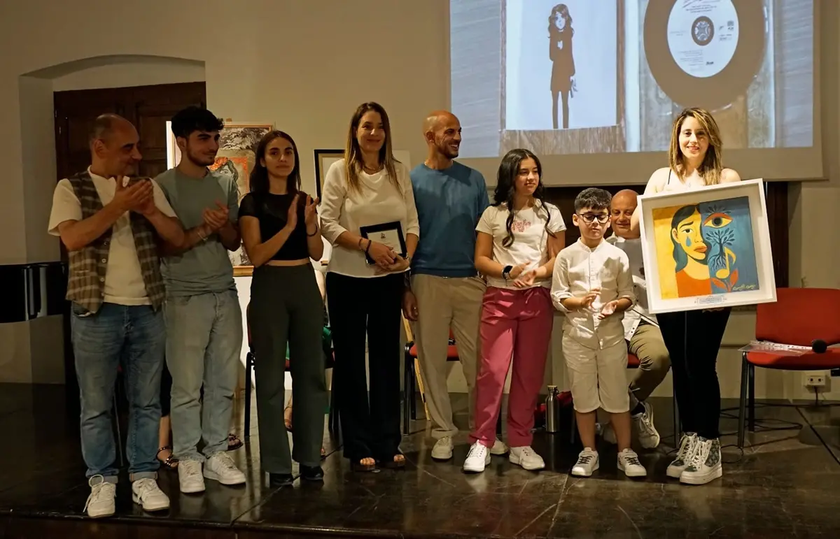 A Roccella Jonica “Deborah” di Daniela Fazzolari e Bruno Panuzzo omaggia l’arte come leva di trasformazione sociale