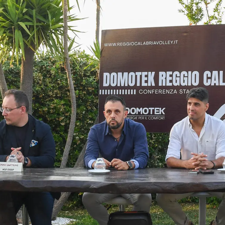 Reggio, Domotek Volley presenta la nuova stagione: squadra femminile, giovanili e tornei internazionali
