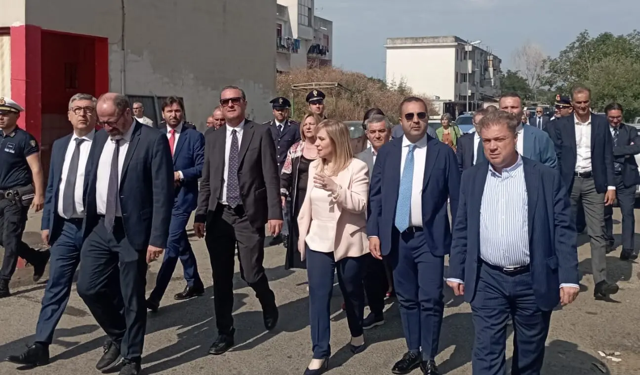La Commissione d'inchiesta sulle periferie alla Ciambra di Gioia Tauro: «Quadro critico, è un inferno da eliminare»