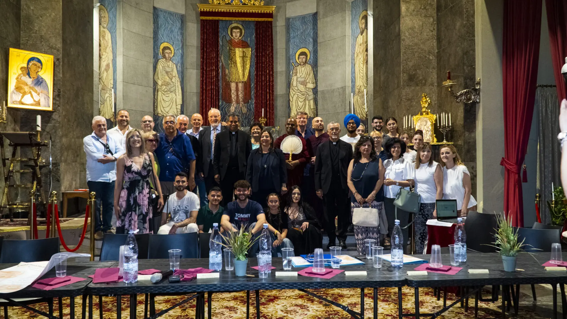 Il ruolo delle religioni nella società attuale: a Reggio un’intensa conferenza sul dialogo interreligioso