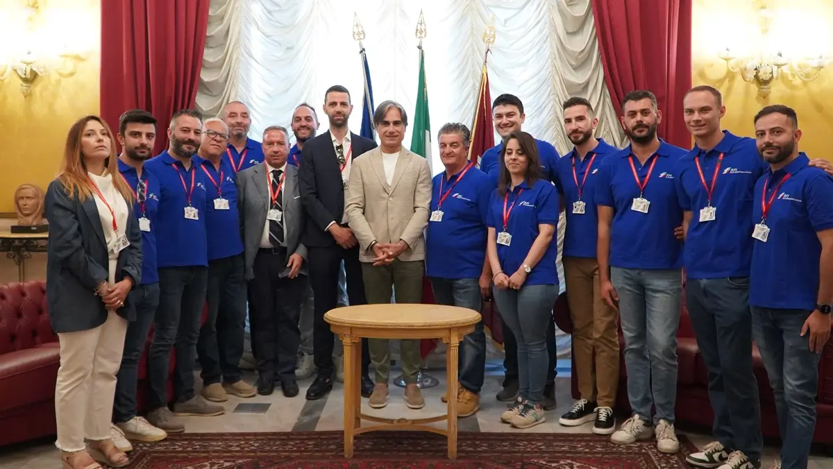 Reggio, a palazzo San Giorgio giurano dodici capi tecnici di Rete Ferroviaria Italiana