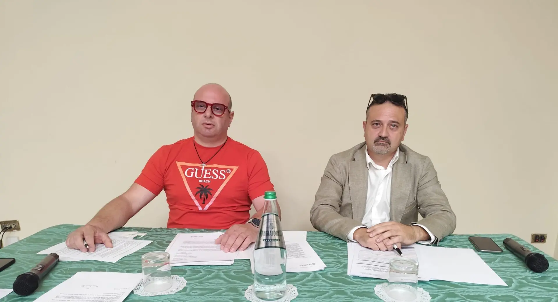 Reggio, Veronese chiede il commissariamento dell'ufficio idrico comunale: «Falsi in bilancio, furto d'acqua e tariffe gonfiate»