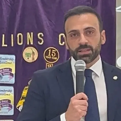 Passaggio della campana per il Lions Club “Polistena Brutium”: Cesare Laruffa nuovo presidente, premiato il rettore Zimbalatti