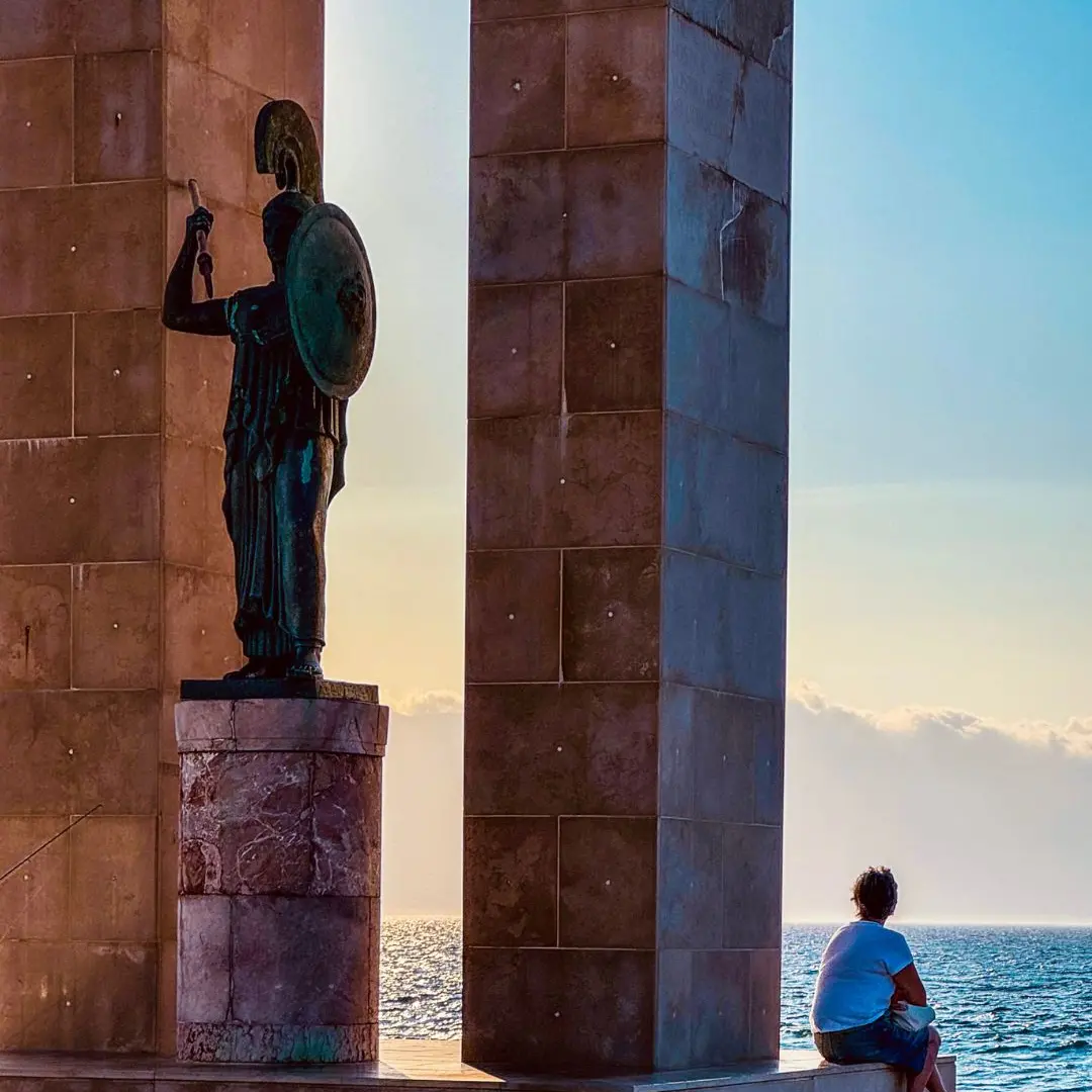LA FOTO DEL GIORNO | Dialogo con il mare