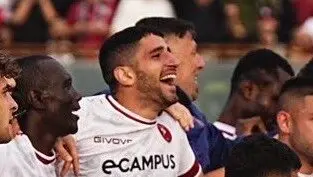 Reggina e Barranco alla firma, primo squillo della società che riparte dal suo bomber