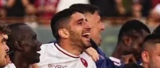 Reggina e Barranco alla firma, primo squillo della società che riparte dal suo bomber