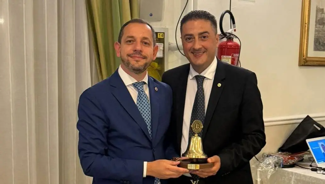 Palmi, passaggio della campana per il Lions Club, eletto presidente Antonio Papalia