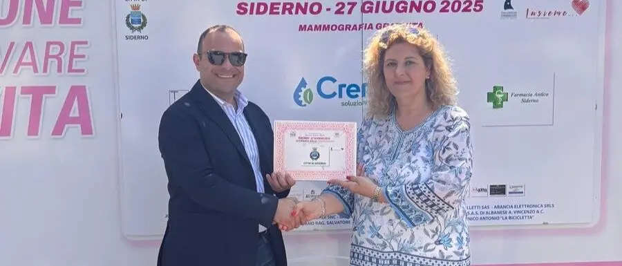 Siderno unita per la prevenzione: grande successo per la giornata gratuita di screening senologico in piazza Portosalvo