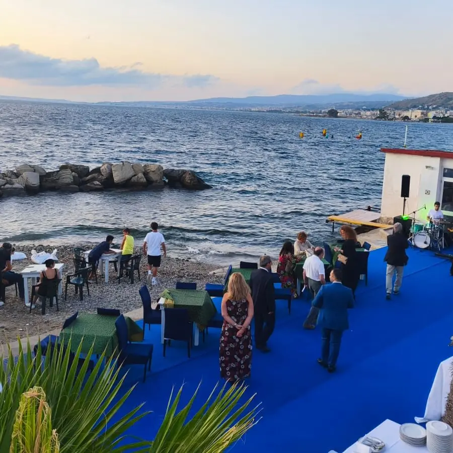 Reggio capitale del Wingfoil: in corso il primo Campionato Italiano Assoluto tra vento, mare e visione olimpica - FOTO