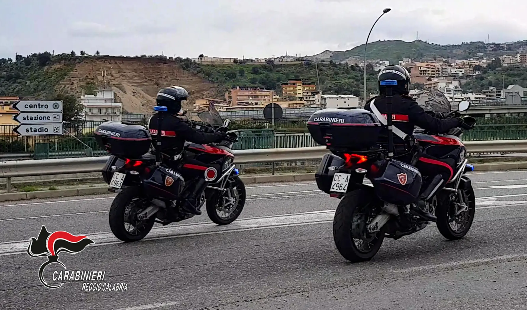 Reggio, evade dai domiciliari e tenta la fuga: bloccato dai Carabinieri
