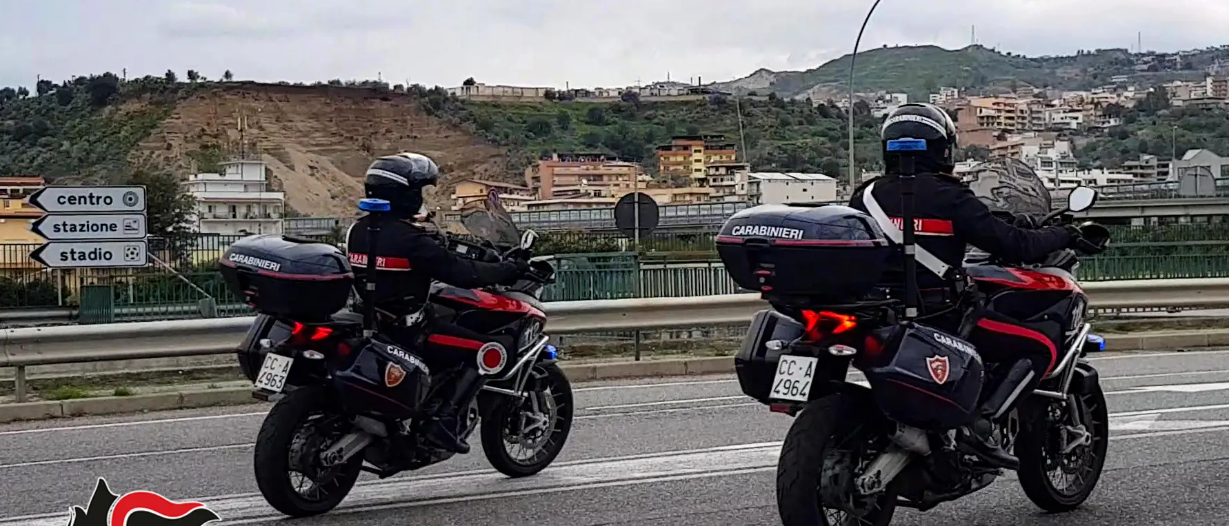 Reggio, evade dai domiciliari e tenta la fuga: bloccato dai Carabinieri