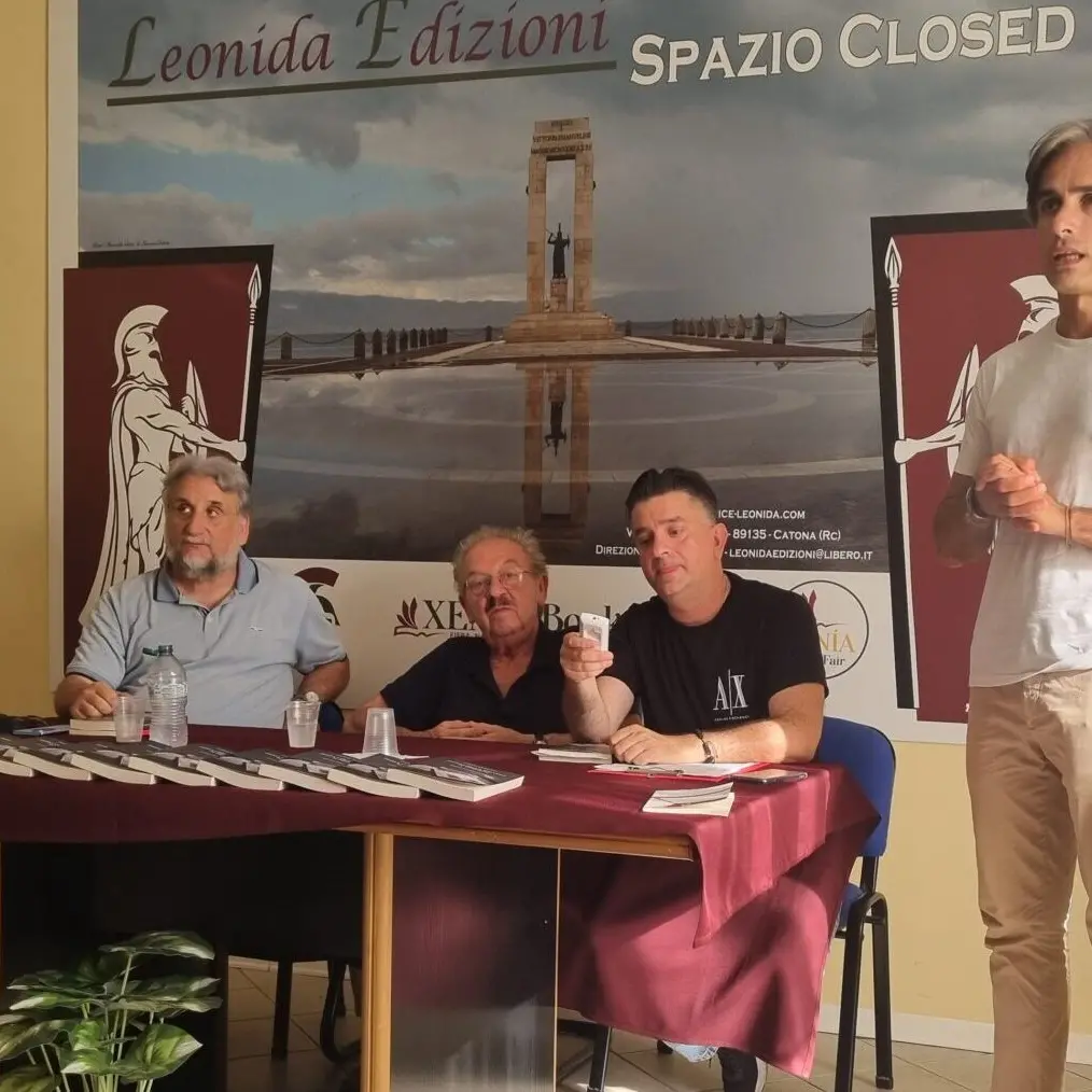 Catona, presentato \"Prima che la polvere si depositi\": il libro di Carmelo Santonocito