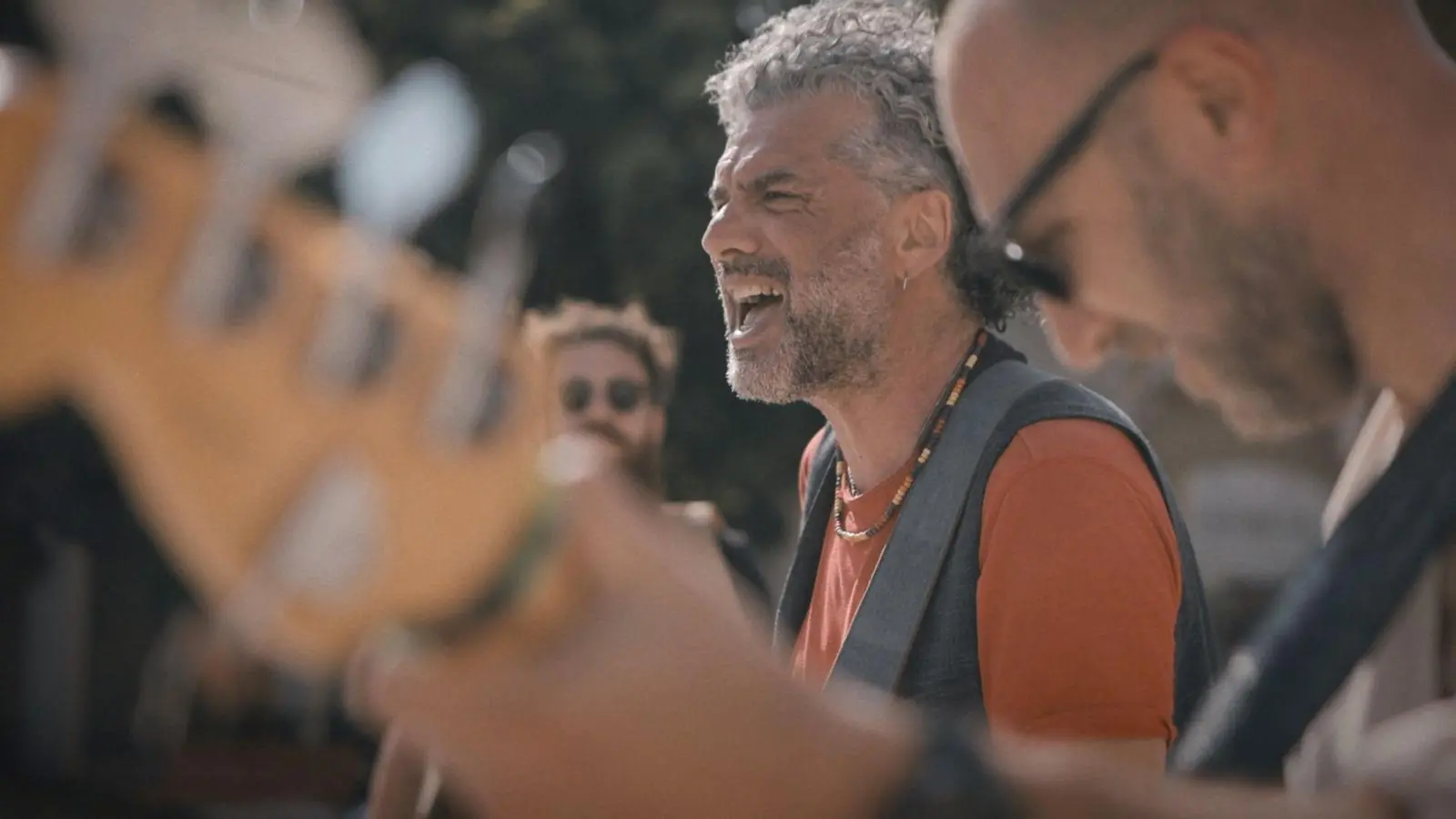 Musica, contro immobilismo e guerra Fabio Macagnino presenta “Movimento Terra”