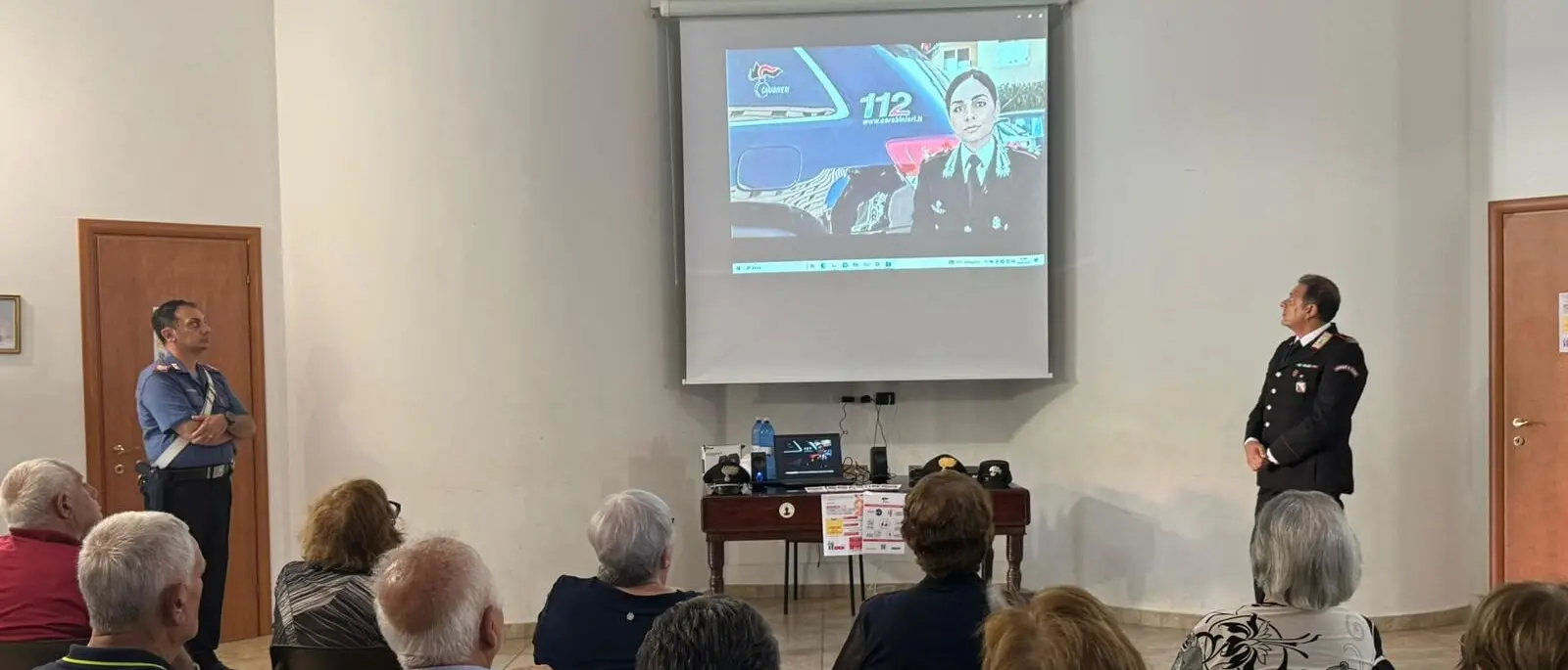 Campo Calabro, i Carabinieri in prima linea contro le truffe agli anziani: «Mai fidarsi degli sconosciuti»