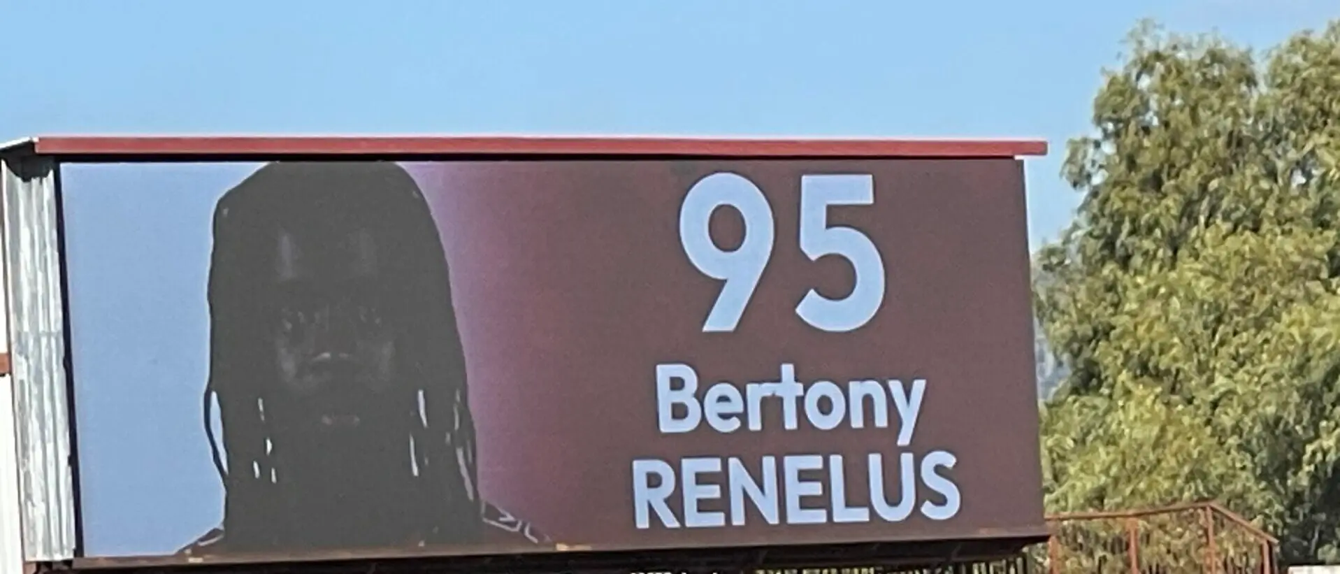 Bertony Renelus saluta la Reggina: «Sarà sempre parte della mia storia»