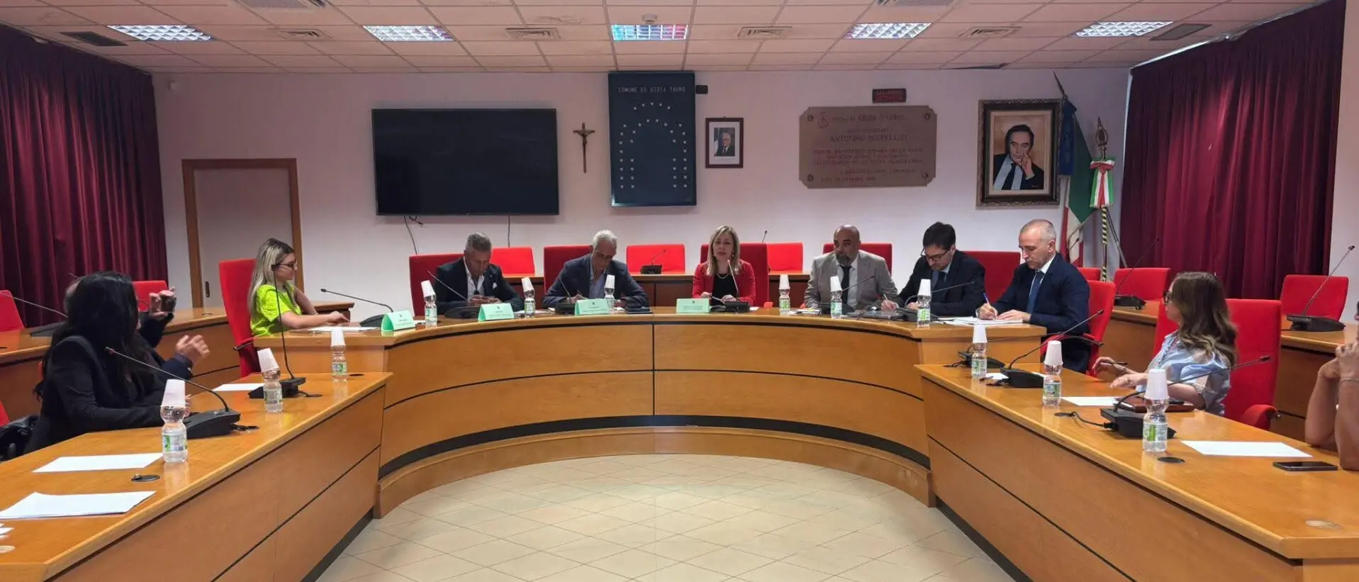 A Gioia Tauro i Comuni della Piana hanno fatto fronte comune contro il caporalato e lo sfruttamento del lavoro degli immigrati