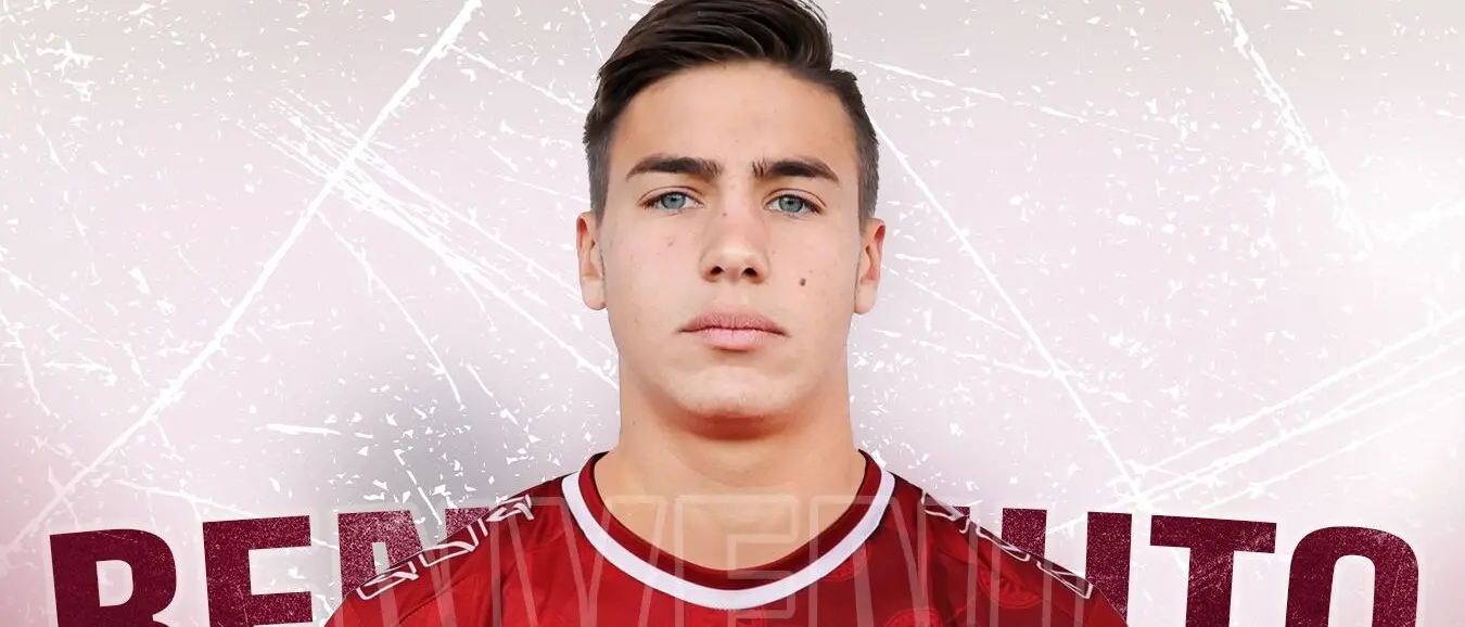 Reggina, in difesa arriva Simone Lanzillotta