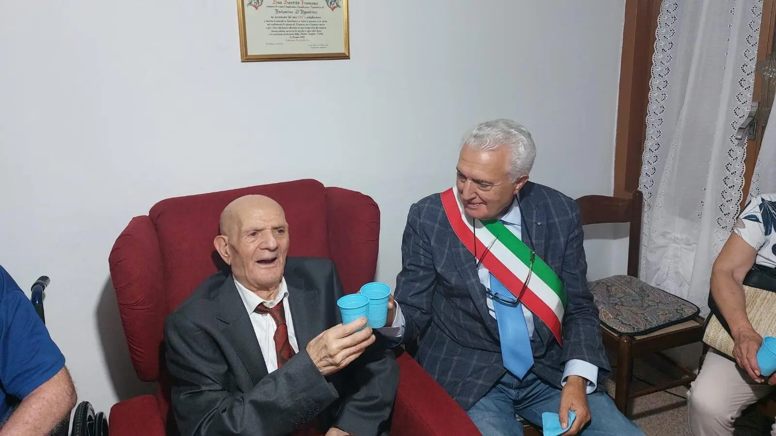 Sant’Alessio festeggia il suo nuovo centenario: Antonino D’Agostino, una vita tra affetti, campagna e bicicletta