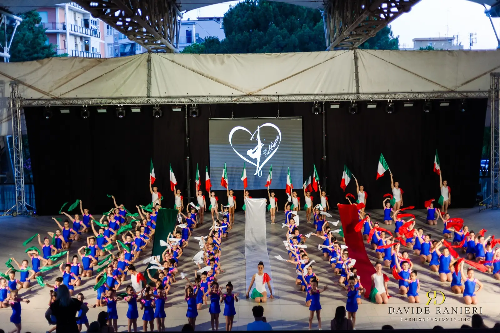 Reggio, Ginnastica Gebbione trionfa a Rimini: quattro titoli e venti medaglie ai Campionati Nazionali